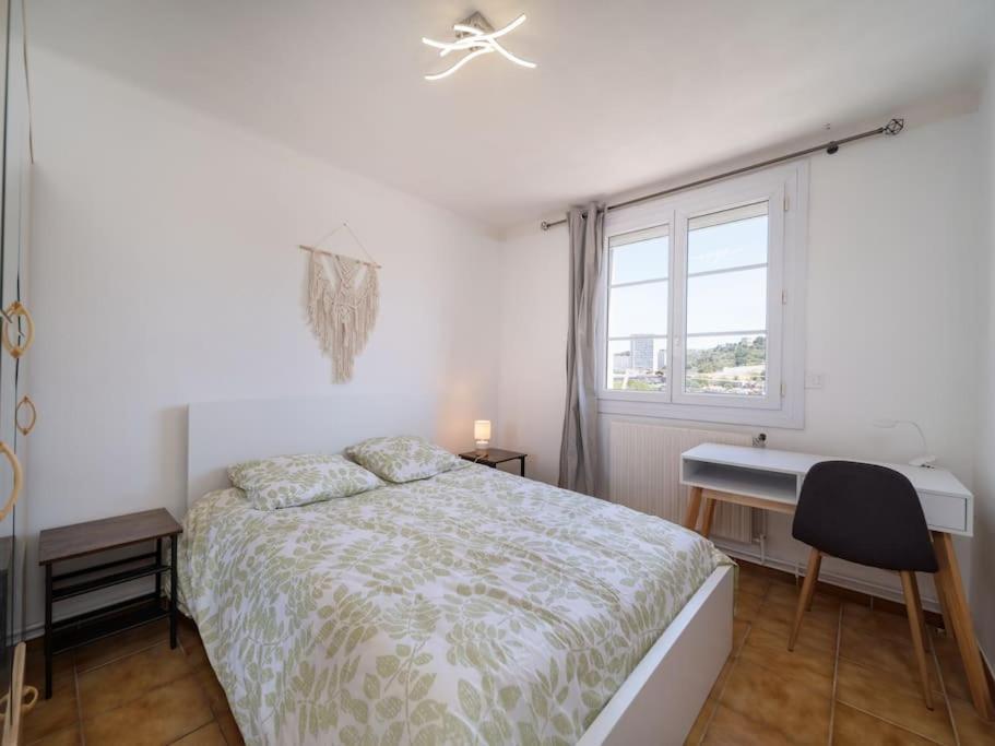Appartement Tout Equipe Traversant 6 A 8 Couchages Марсель Екстер'єр фото