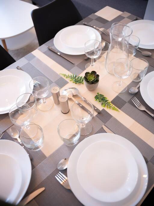 Appartement Tout Equipe Traversant 6 A 8 Couchages Марсель Екстер'єр фото